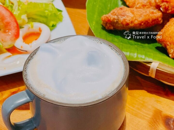 隱身在市場裡的平價泰式料理,每個角落都能拍出南洋風網美照,sà-wàt-dee~阿含Thai @魚兒 x 牽手明太子的「視」界旅行