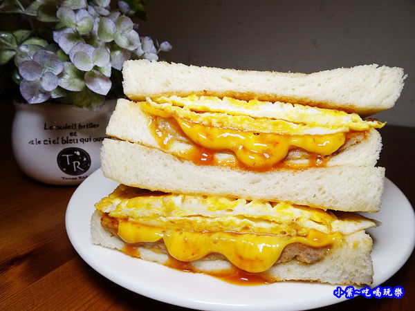 辣肉蛋吐司-真芳碳烤吐司-信義店 (4).jpg