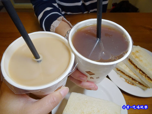 紅茶牛奶、真芳紅茶-真芳碳烤吐司-信義店 (2).jpg