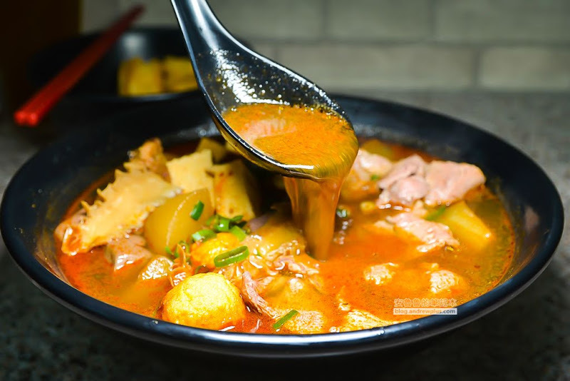 廖添丁香川麻辣燙-麻辣燙滷味豐富多樣選擇,湯頭先甘甜麻辣後勁