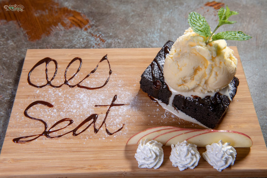 台北餐酒館推薦》Old Seat Restaurant.Cafe 川酒&咖啡 - 在老位川酒中體驗麻辣微醺老味 - 時空幻境 凌雲江海清