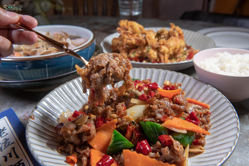 台北餐酒館推薦》Old Seat Restaurant.Cafe 川酒&咖啡 - 在老位川酒中體驗麻辣微醺老味 - 時空幻境 凌雲江海清