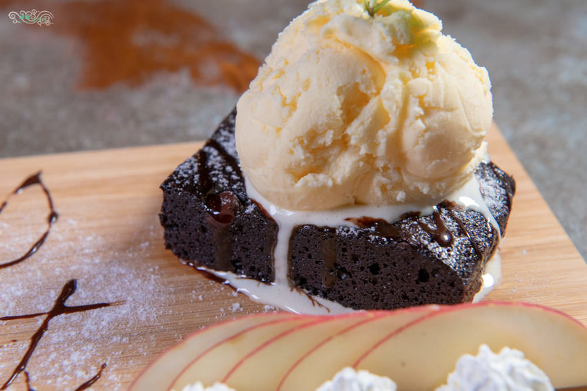 台北餐酒館推薦》Old Seat Restaurant.Cafe 川酒&咖啡 - 在老位川酒中體驗麻辣微醺老味 - 時空幻境 凌雲江海清