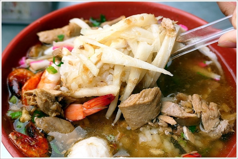 【屏東東港】黑食堂飯湯.滿料又大碗的早午餐!