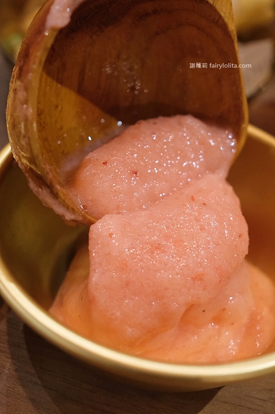 BINGU Beer 賓屋韓式小酒館。中壢新開幕小酒館，「樂磕深水炸彈」讓你玩到瘋！