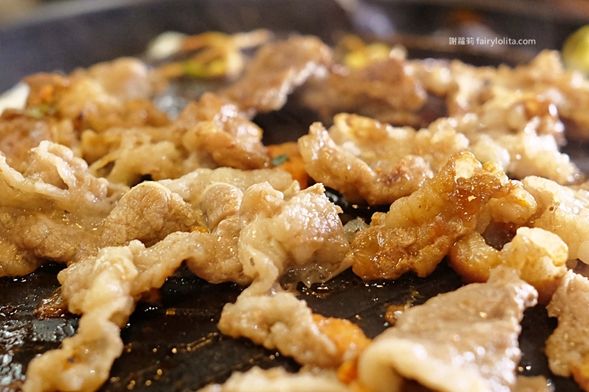 只要295元，中壢韓式銅盤烤肉無限量吃到飽，近50道菜色任你挑！ @蹦啾♥謝蘿莉 La vie heureuse