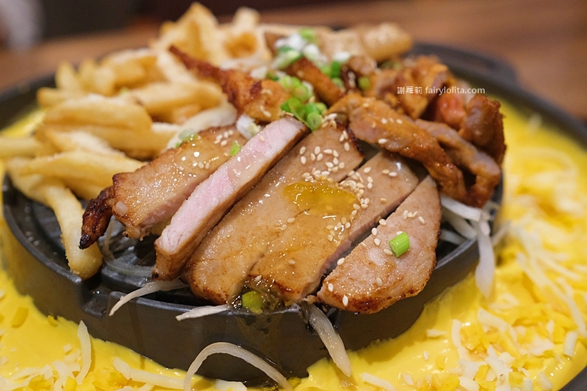 BINGU Beer 賓屋韓式小酒館。中壢新開幕小酒館，「樂磕深水炸彈」讓你玩到瘋！