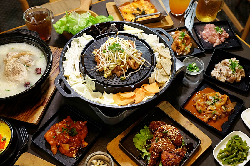 只要295元，中壢韓式銅盤烤肉無限量吃到飽，近50道菜色任你挑！ @蹦啾♥謝蘿莉 La vie heureuse