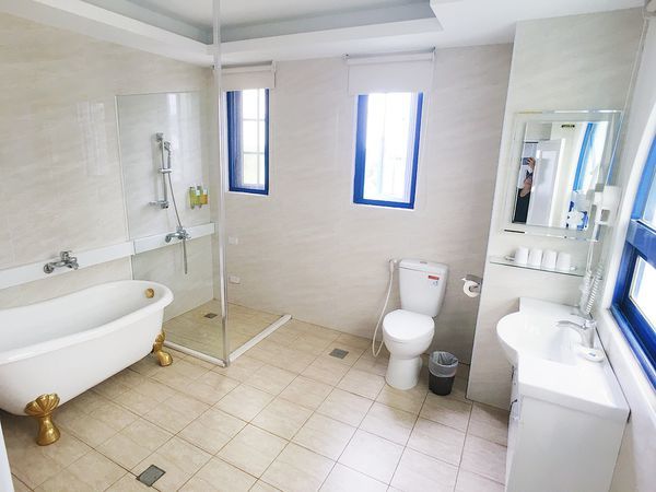 A6D9388D-6FD7-4EF1-91B2-DAD39AF1FD38.jpg A6D9388D-6FD7-4EF1-91B2-DAD39AF1FD38.jpg