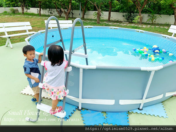 《屏東-恆春-墾丁》親子旅遊住宿/卡通主題房/童趣/玩具總動員/凱蒂貓/哆啦a夢-「小迷鹿 Cest La Vie Villa/新艾米亞 Emilia Villa」