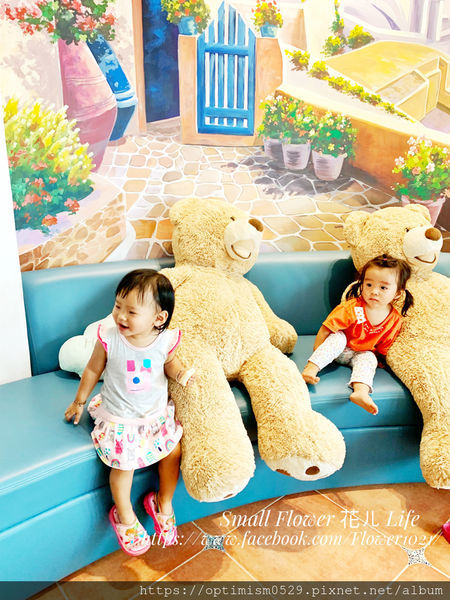 《屏東-恆春-墾丁》親子旅遊住宿/卡通主題房/童趣/玩具總動員/凱蒂貓/哆啦a夢-「小迷鹿 Cest La Vie Villa/新艾米亞 Emilia Villa」