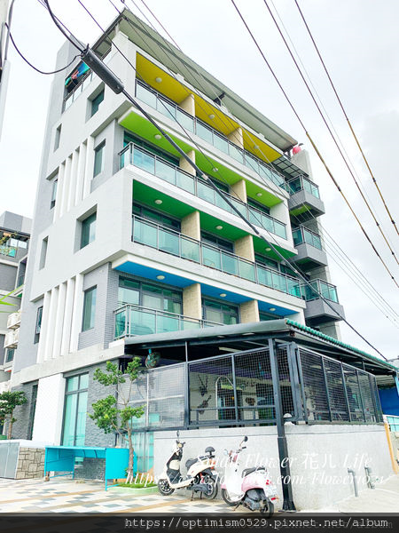 《屏東-恆春-墾丁》親子旅遊住宿/卡通主題房/童趣/玩具總動員/凱蒂貓/哆啦a夢-「小迷鹿 Cest La Vie Villa/新艾米亞 Emilia Villa」