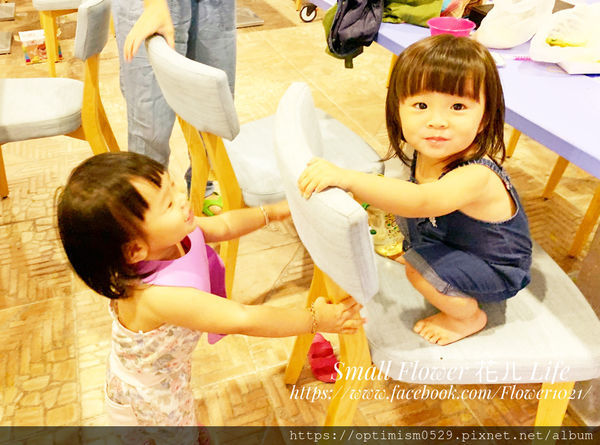 《屏東-恆春-墾丁》親子旅遊住宿/卡通主題房/童趣/玩具總動員/凱蒂貓/哆啦a夢-「小迷鹿 Cest La Vie Villa/新艾米亞 Emilia Villa」