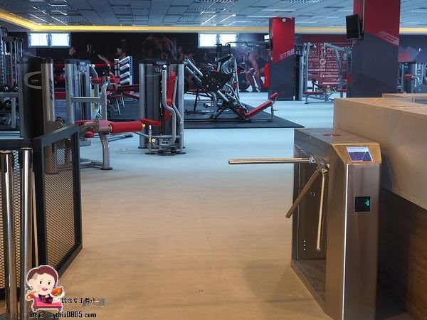 桃園平鎮景點-平鎮國民運動中心-南勢也有國民運動中心了，三個禮拜試營運免費，大家來運動吧!!! @民宿女王芽月-美食.旅遊.全台趴趴走