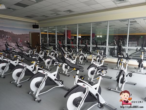桃園平鎮景點-平鎮國民運動中心-南勢也有國民運動中心了，三個禮拜試營運免費，大家來運動吧!!! @民宿女王芽月-美食.旅遊.全台趴趴走