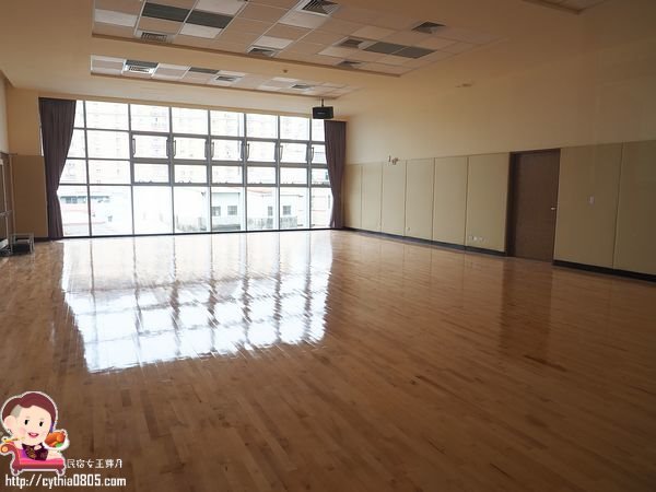 桃園平鎮景點-平鎮國民運動中心-南勢也有國民運動中心了，三個禮拜試營運免費，大家來運動吧!!! @民宿女王芽月-美食.旅遊.全台趴趴走