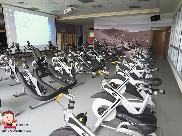 桃園平鎮景點-平鎮國民運動中心-南勢也有國民運動中心了，三個禮拜試營運免費，大家來運動吧!!! @民宿女王芽月-美食.旅遊.全台趴趴走