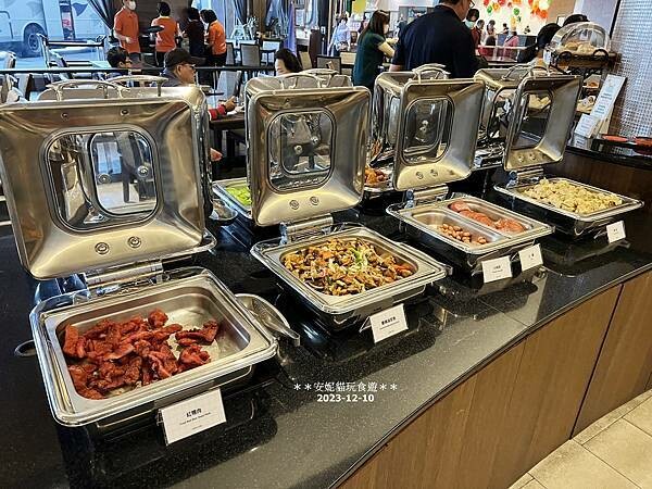 【高雄。前鎮】離統一夢時代5分鐘車程|早餐非常豐盛|富野集團 【高雄。前鎮】離統一夢時代5分鐘車程|早餐非常豐盛|富野集團