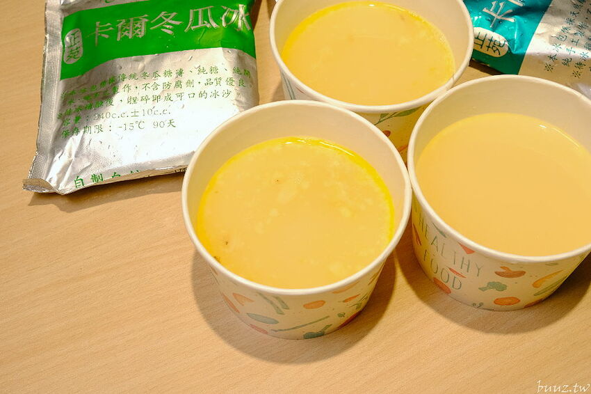 文青餐盒新菜單上市，人人有丼吃，便當雙主菜、三主菜好豐盛，外帶外送滿五個就有折扣！