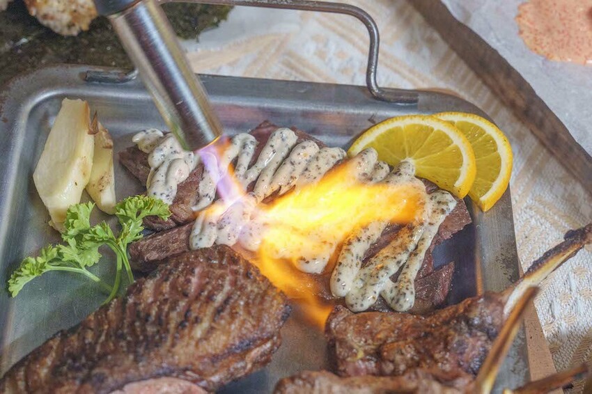 宜蘭縣宜蘭市宜蘭美食 買醉串燒酒場|可包場!可客製化菜單!可外燴到府服務!還送你包棟住宿!!!!!