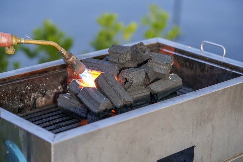 宜蘭縣宜蘭市宜蘭美食 買醉串燒酒場|可包場!可客製化菜單!可外燴到府服務!還送你包棟住宿!!!!!