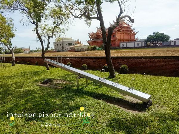 松林國小遊樂設施5.jpg