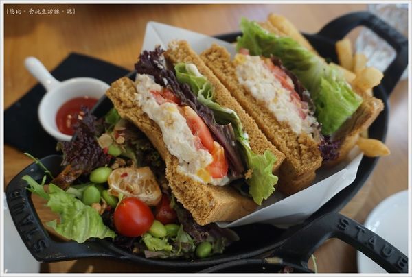 Bistro88 light-18-酪梨鮪魚蛋沙拉三明治.JPG Bistro88 light-18-酪梨鮪魚蛋沙拉三明治.JPG