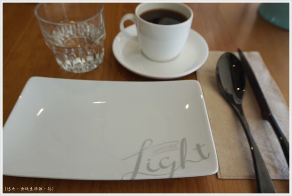 Bistro88 light-15.JPG Bistro88 light-15.JPG