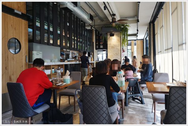 Bistro88 light-28.JPG Bistro88 light-28.JPG