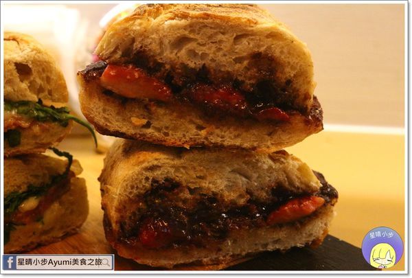 Self Serve：[食記]►台南中西區◄在新美街與義式三明治帕尼尼的相遇－Self Serve