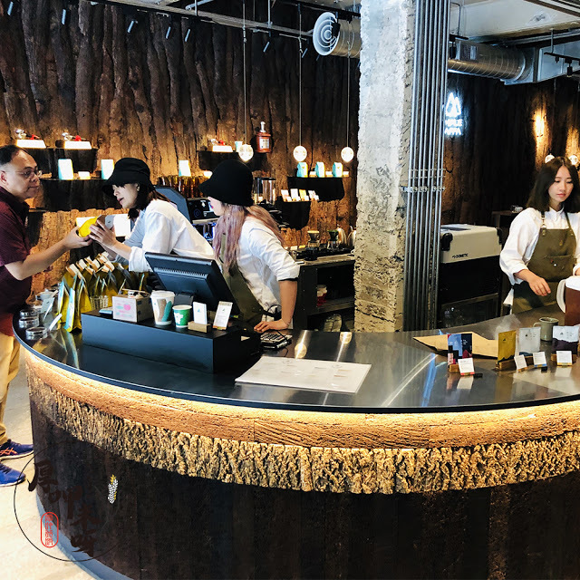 【厚呷米呀│台北善導寺】興波咖啡(SIMPLE KAFFA FLAGSHIP) 咖啡世界冠軍吳則霖的SIMPLE WAY/台北難得一見老屋風咖啡/質感節奏與文青交錯的落腳處/熱愛單品及創意咖啡