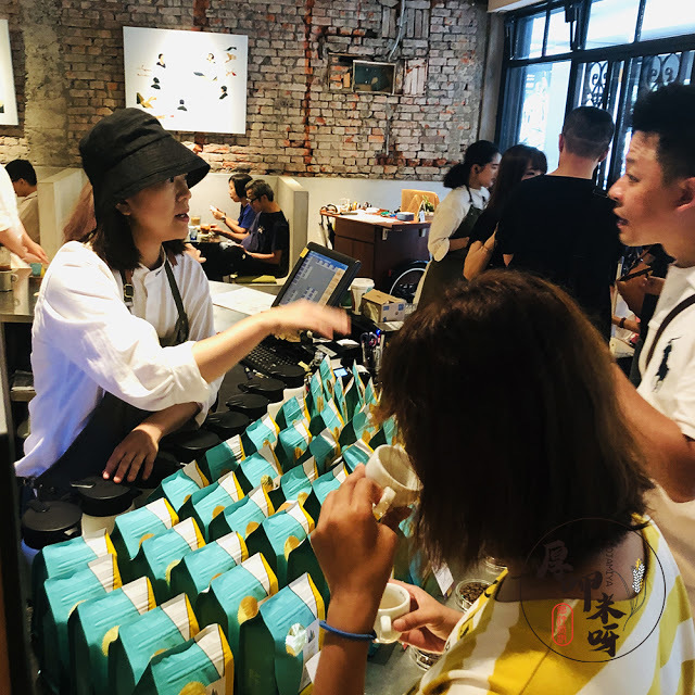 【厚呷米呀│台北善導寺】興波咖啡(SIMPLE KAFFA FLAGSHIP) 咖啡世界冠軍吳則霖的SIMPLE WAY/台北難得一見老屋風咖啡/質感節奏與文青交錯的落腳處/熱愛單品及創意咖啡