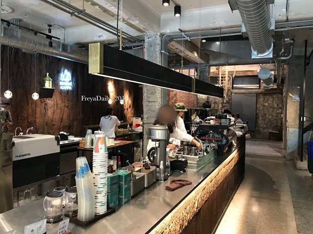 2019, autumn 走吧台北哪裡玩:中正區 華山 台北得獎冠軍咖啡 興波咖啡 Simple Kaffa