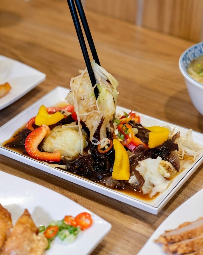 【台中美食】阿旺澄食堂｜豐原・傳承30年的在地人氣小吃，搬家改裝後質感大大升級 ! - 肉依小姐吃什麼