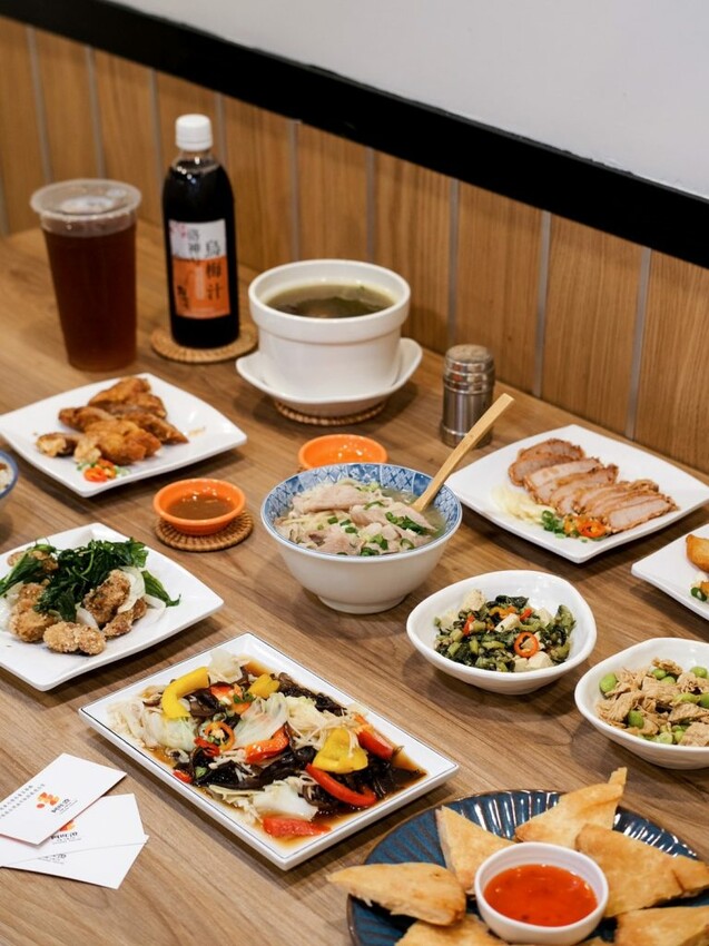 【台中美食】阿旺澄食堂｜豐原・傳承30年的在地人氣小吃，搬家改裝後質感大大升級 ! - 肉依小姐吃什麼