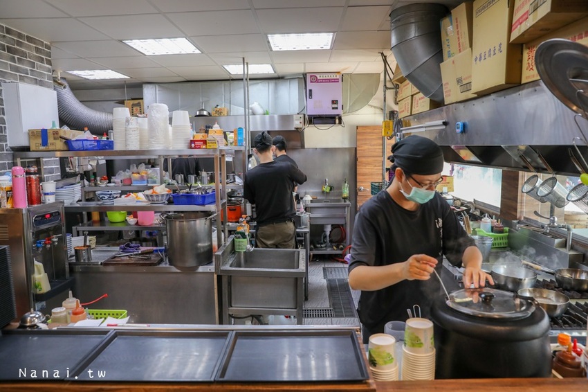 台中中國醫|滷菩提蔬食料理。Google4.4顆星，純手工招牌素湯包，回味蔬餃子 - Nana愛旅行札記