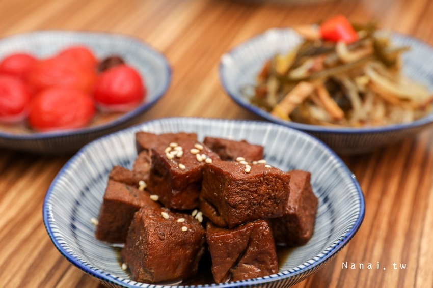 台中中國醫|滷菩提蔬食料理。Google4.4顆星，純手工招牌素湯包，回味蔬餃子 - Nana愛旅行札記