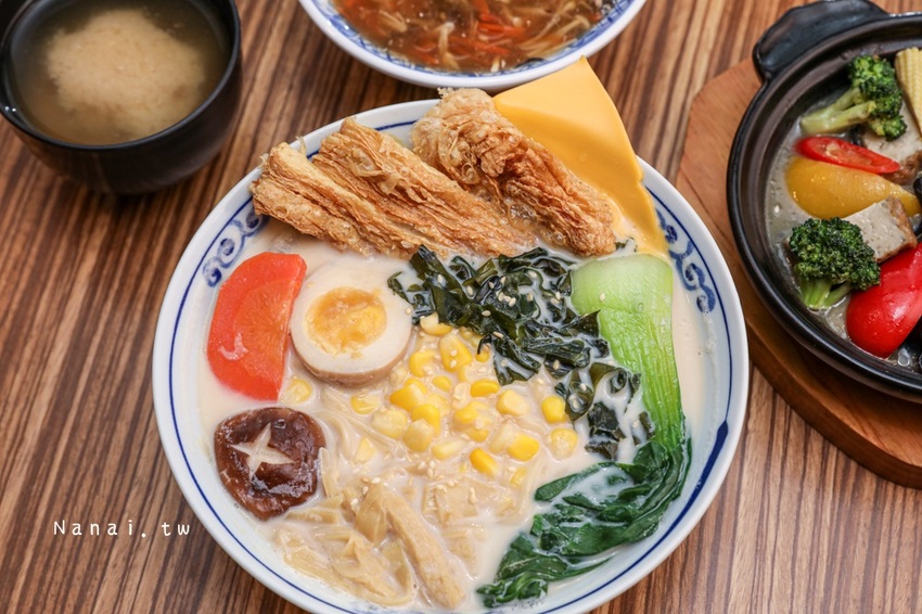 台中中國醫|滷菩提蔬食料理。Google4.4顆星，純手工招牌素湯包，回味蔬餃子 - Nana愛旅行札記