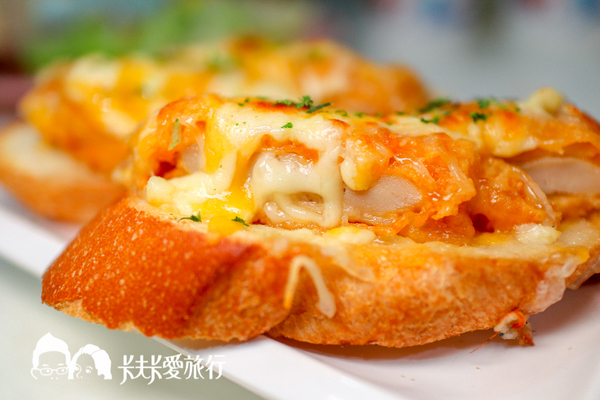 肚子ㄜ、了！早午餐、下午茶、義大利麵：【宜蘭早午餐】肚子餓了｜CP值超高！必點蔥多多蛋餅！剝皮辣椒蛋餅和鴨賞漢堡