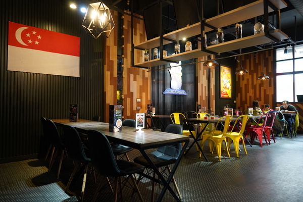 丁椰正宗新加坡料理：【苗栗頭份】丁椰正宗新加坡料理讓你體驗豐盛的南洋風味~加飯、加麵不用錢~尚順廣場多一個聚餐好去處