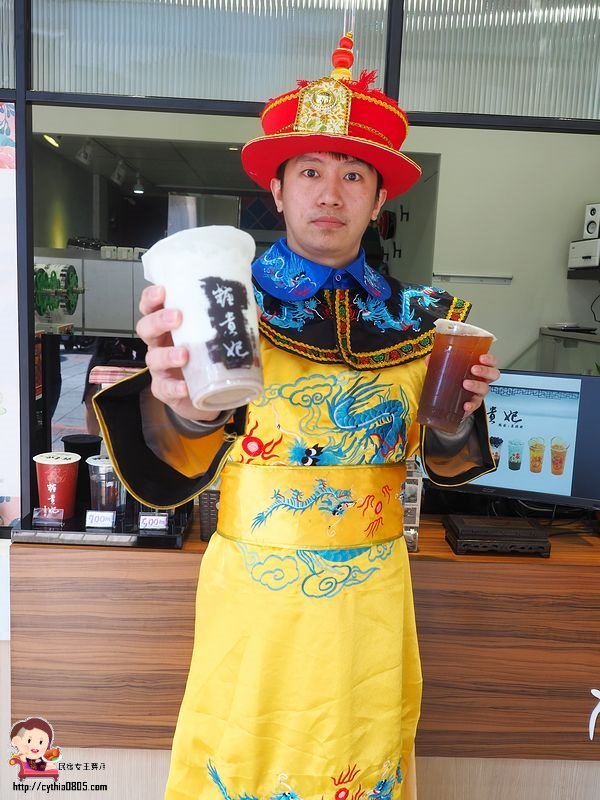 桃園中壢美食-糖貴妃黑糖飲中壢店-落腳新店新氣象，眼神死的貴妃引起IG風  (邀約) @民宿女王芽月-美食.旅遊.全台趴趴走