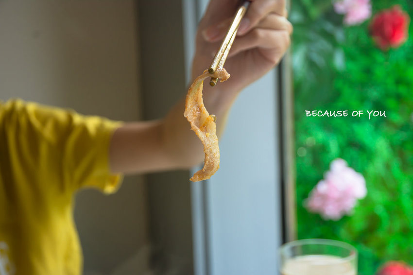 |高雄美食|因為有您,精緻法式琺瑯鍋物餐廳,二樓戶外還有IG網美打卡牆 - 阿婷的旅行札記。