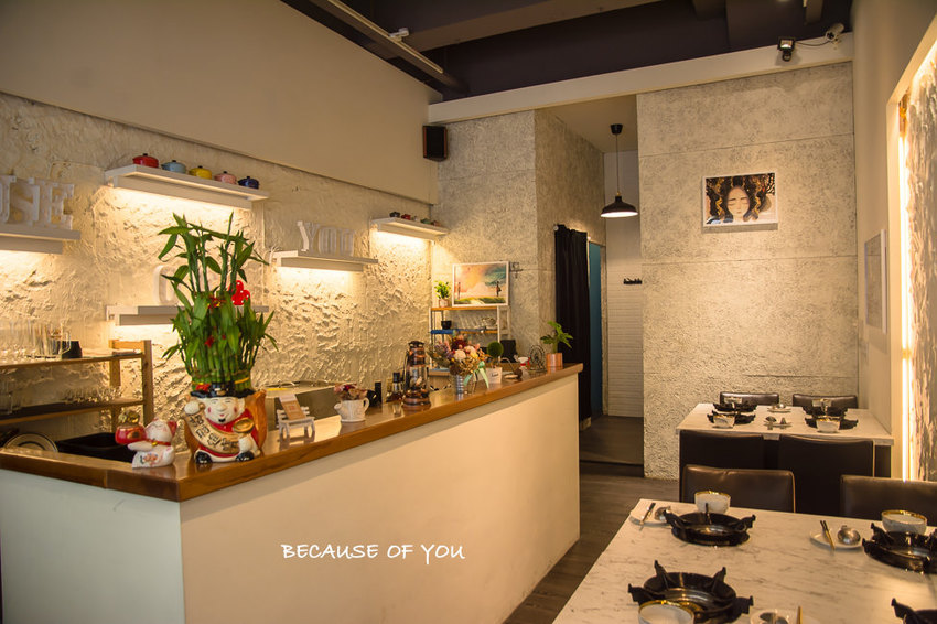 |高雄美食|因為有您,精緻法式琺瑯鍋物餐廳,二樓戶外還有IG網美打卡牆 - 阿婷的旅行札記。