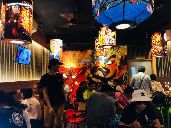 圓圓家愛吃貨-《新北美食》金山老街大碗名物-金山大碗螃蟹/海鮮麵/海鮮粥，食量小別開玩笑，兩人一碗剛剛好