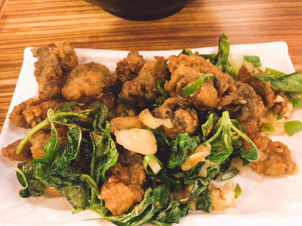 圓圓家愛吃貨-《新北美食》金山老街大碗名物-金山大碗螃蟹/海鮮麵/海鮮粥，食量小別開玩笑，兩人一碗剛剛好