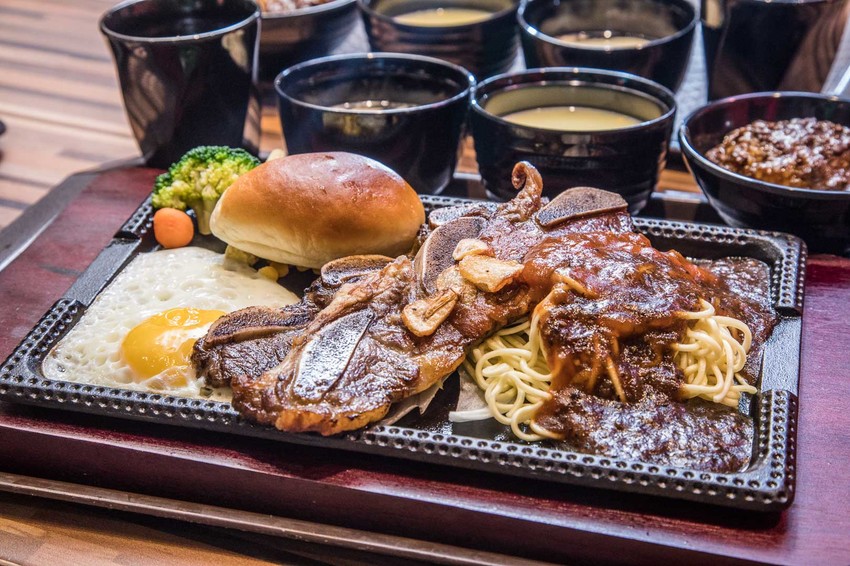 [台北信義]日本A4和牛牛排真的不用一千！最低280元起吃到超級烤箱厚切牛排！鉄火牛排TEKKA STEAK-新光三越A11店 - 大手牽小手。玩樂趣