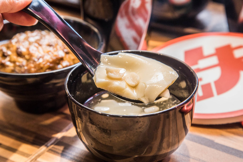 [台北信義]日本A4和牛牛排真的不用一千！最低280元起吃到超級烤箱厚切牛排！鉄火牛排TEKKA STEAK-新光三越A11店 - 大手牽小手。玩樂趣