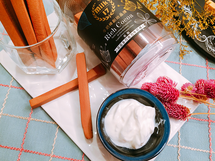 純新MILK17牛奶棒,牛奶棒,純新,MILK17,低GI零食,低醣零食,派對點心,厄瓜多巧克力,純新蛋糕麵包店,高雄美食,高雄美食地圖,韓國瑜推薦