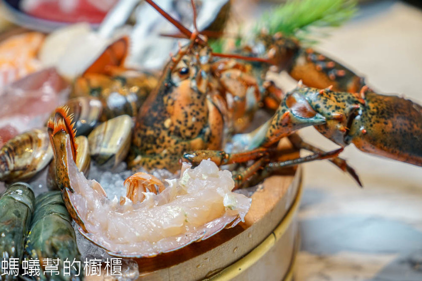 台中源鍋精緻鍋物 | 台中海鮮鍋物推薦，公益路美食，霸氣雙人海鮮船，特色麻油螃蟹鍋，回味無窮。 - 螞蟻幫的櫥櫃