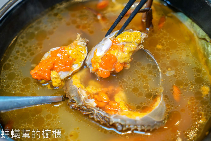 台中源鍋精緻鍋物 | 台中海鮮鍋物推薦，公益路美食，霸氣雙人海鮮船，特色麻油螃蟹鍋，回味無窮。 - 螞蟻幫的櫥櫃